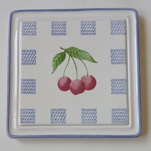 Pfaltzgraff HOPSCOTCH Cherries Blue White Checkered Square Trivet 7.5" x 7.5"